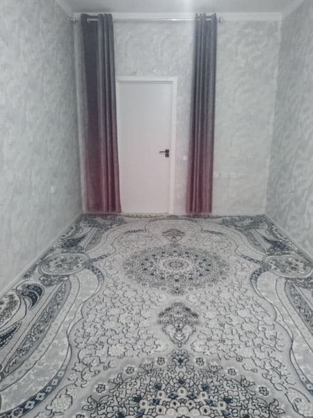 Yangi darxonda kvartira oʻgʻil bollar un :   xamma sharoit b