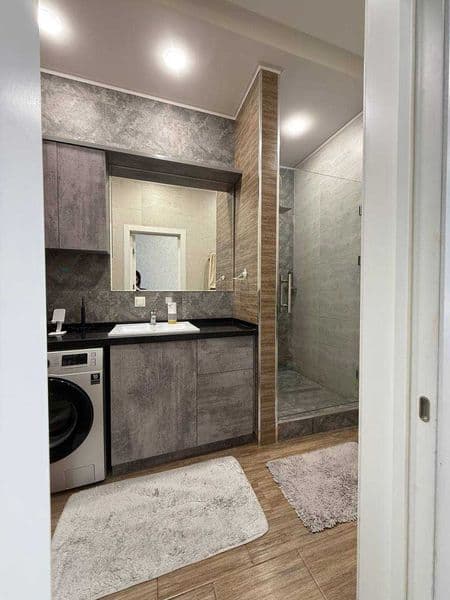 дается квартира с красивым ремонтом<br />
<br />
 Район: Алм — фото 4