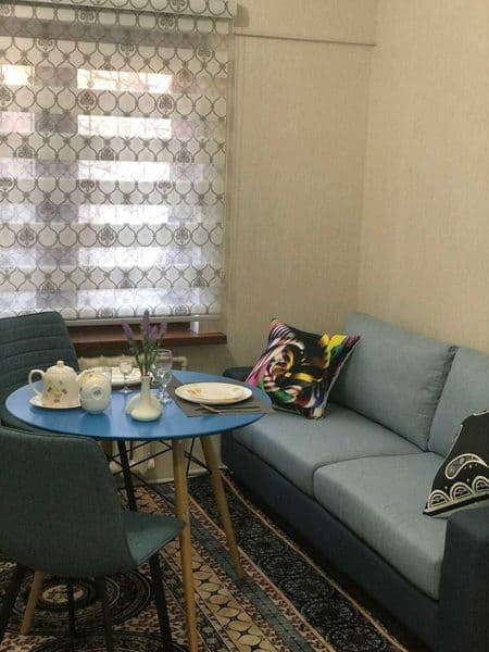 Квартира находится в центре города, на массиве Хадра (Ц-14) 