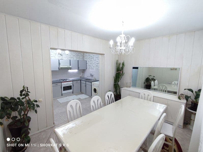 Аренда 4 комнатная квартира 120м²<br />
Метро Чиланзар ориен