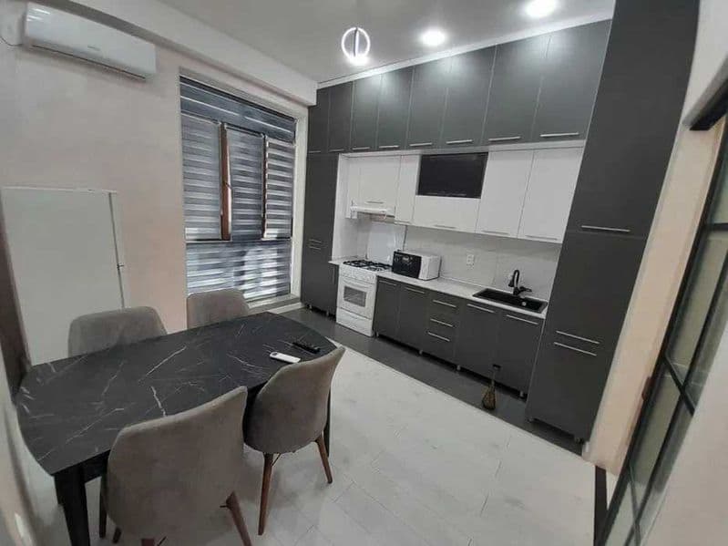 Район: Яшнабадский<br />
Адрес: Паркентский<br />
<br />
• К — фото 3