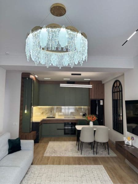 ЖК Паркентский <br />
2/5/10<br />
50м2<br />
650 y.e<br />
