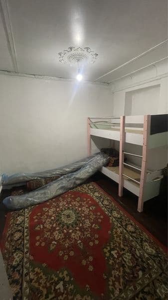 Двух комнатный дом с двориком. в аренду недалеко от акфа мед — фото 3