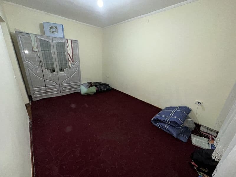 2 ta bolaga sheriklikka kvartera bor. Narxi 700000 ming kamu