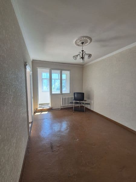 Срочна здайотса квартира 2 комнотная с харошим ремонтом очен — фото 5