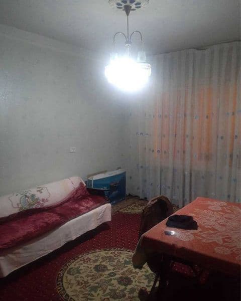 Корасув-6<br />
1/7/9<br />
42 м2<br />
Все удобства есть<br