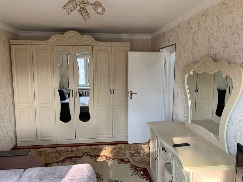 Чилонзор 6квартил 1хона 2хона килинган аренда квартир оила о