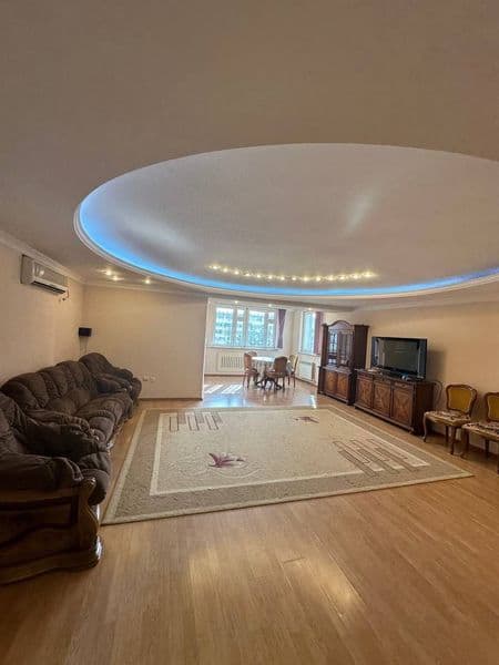 Предлагается в аренду 3-комнатная квартира на 5 этаже. Дом р — фото 2