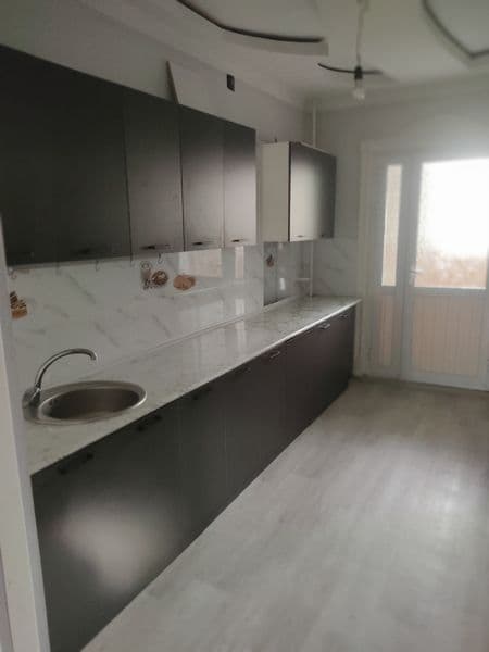 Аренда 3х ком 2-ой этаж кирпични дом рядом садик школа базар