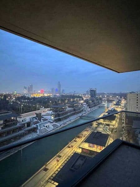 • Район: Яккасарой <br />
• Кислород <br />
• Комнат: 2<br /