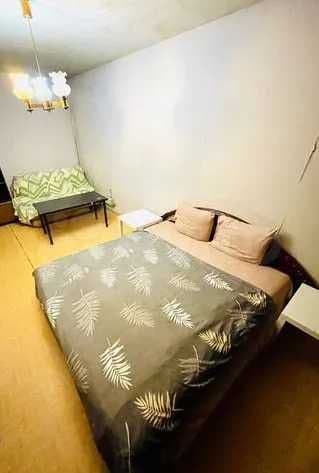 Сдам комнату девушке<br />
Чистая ухоженная квартира<br />
У