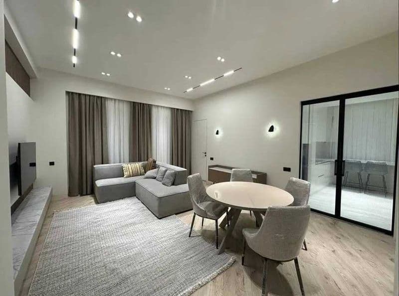 Район: Юнусабадский<br />
Адрес: Ц2<br />
<br />
• Комнат: 2