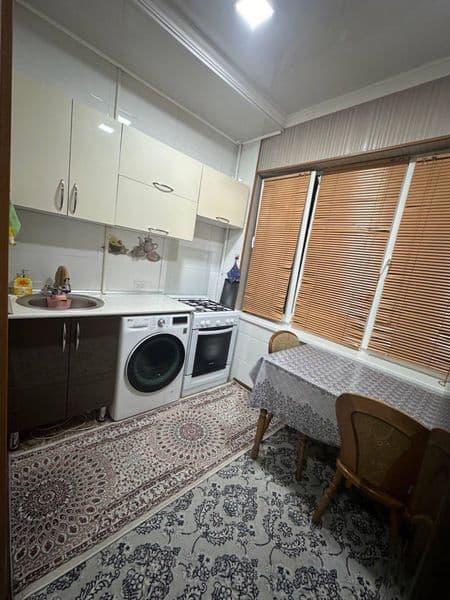 Район - Алмазарский<br />
Ориентир - ало тойхона<br />
Комна — фото 2