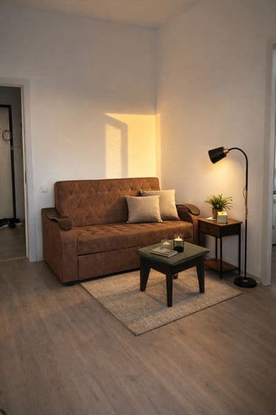 Сдается своя 1-комнатная квартира (без посредников).<br />
< — фото 3