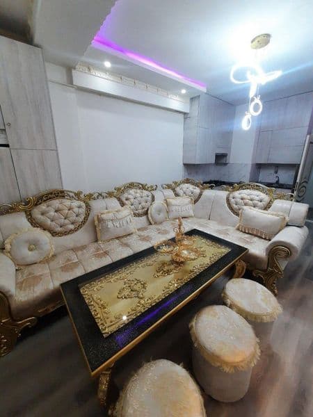2 xonali yangi  dom 2 ta oilaga mos    taxlangan hama  sharo