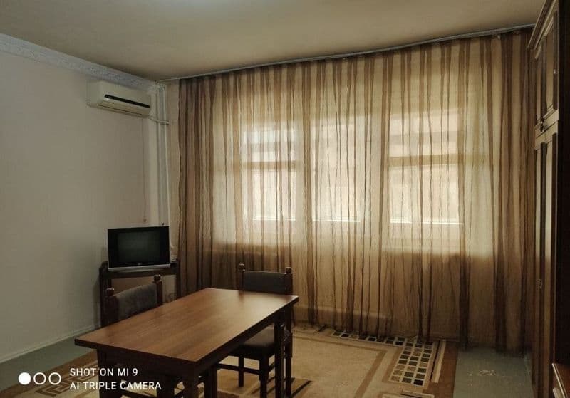 Kvartiraga sheriklikka  2 ta qiz kerak.2 xonali 1 kishi bols