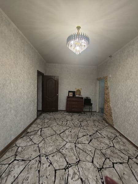 Аренда Сергели 4  , 1/5/5  2-3 балкон,  квартира чистая. Сем — фото 3