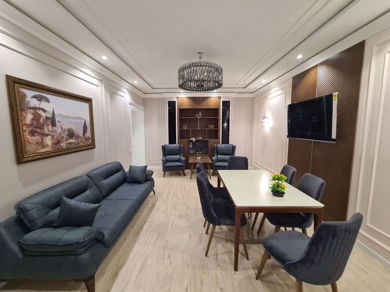 Яккасарайский район<br />
Элитная новостройка<br />
3/4/8<br