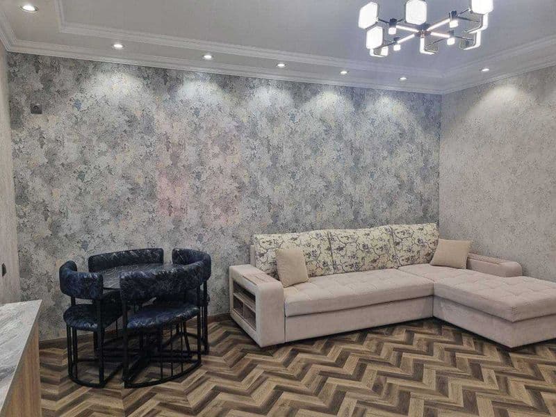 Сдаётся шикарная 1-комнатная квартира в Новостройка<br />
<b