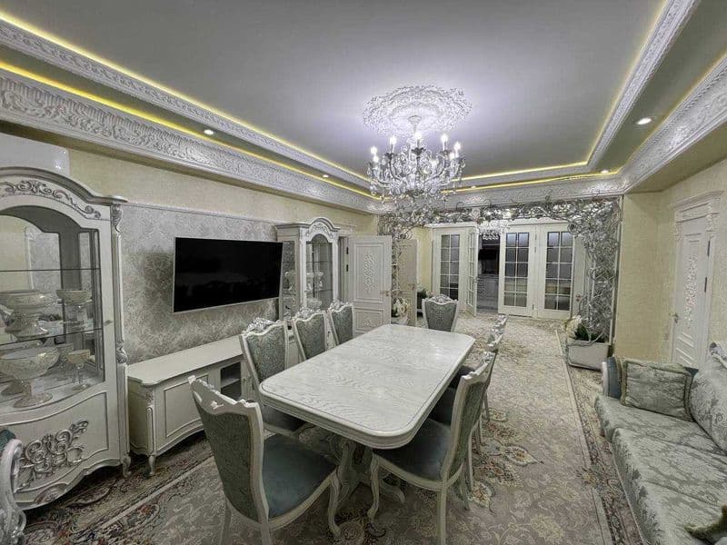 СРОЧНО СДАЕТСЯ!!!<br />
<br />
Район: Мирабадский <br />
Адр