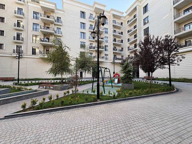Квартира в новостройке Tashkent City, с ремонтом, на долгоср