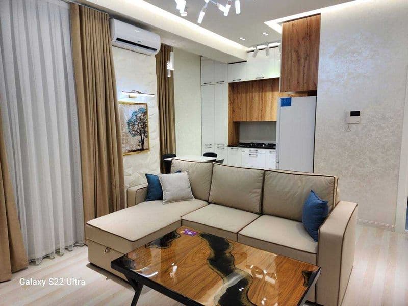 Район: Мирзо-Улугбекский <br />
Адрес: ЖК Век<br />
<br />
К