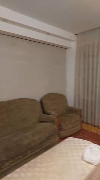 Аренда 2/3/9 Дружба народов 1 Дом у дороги только семью или  — фото 3