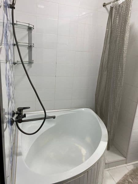 Чилонзор 8 квартал, 1хоналик 2 хона килинган, полный обстано — фото 2