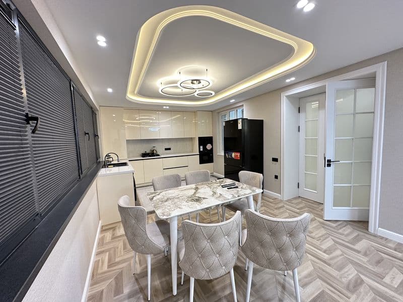 3 хонали уй срочно топширилади 110м2 хитойлиларгаям берамиз