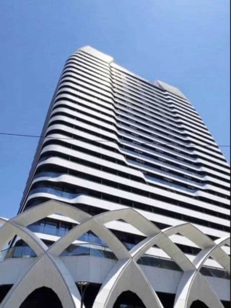 • ЖК: U-Tower<br />
• Комнат: 2<br />
• Этаж: 12<br />
• Пло