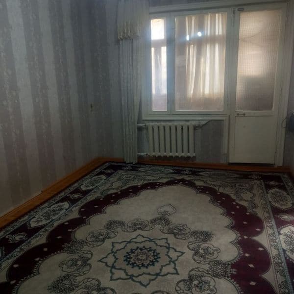 Здаецая 2 комнатная квартира массив куйлук 1 1 этаж  4 этажа