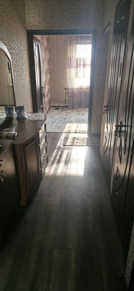 Сдаётся квартира 2х переделанная в 3х комнатная<br />
Чистая