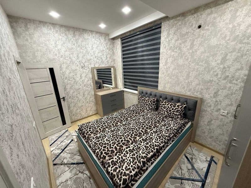 Arenda: Chilonzor tumani <br />
Arentr: Mirzo Ulug'bek metro