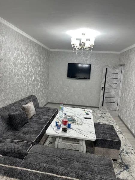 Сдаётся Шикарное квартира в Центр города<br />
<br />
Район: — фото 2