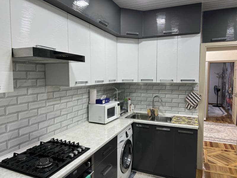 3-х комнатная Квартира со свежим евроремонтом. Квартира обус