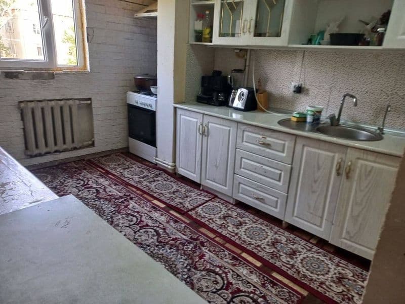 Сдаю квартиру в аренду <br />
ЮНУСАБАД -6 квартал <br />
3х 