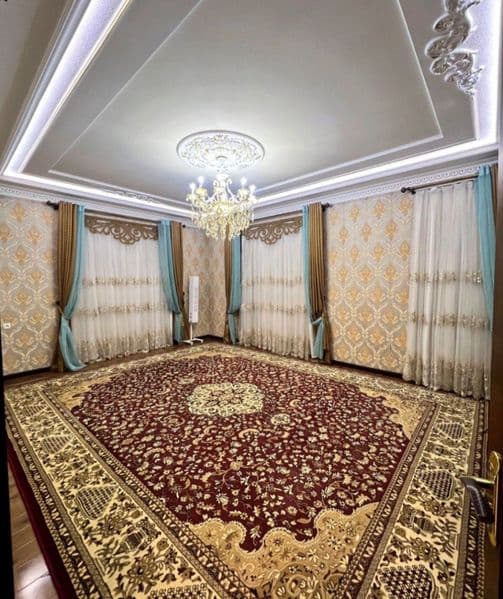 Район: Алмазарский<br />
Ориентир: Беруний метро<br />
Кол-в