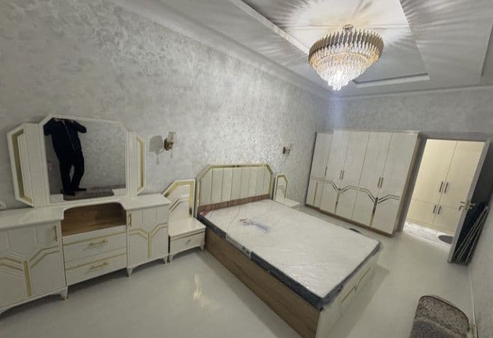 Shoxsaroy oldida 2xonali kvartira ijaraga beriladi .Oila ,bo