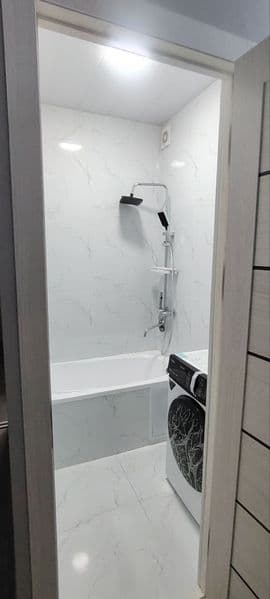 1 xonali, 2/3 balkonli Yangi tamirdan chiqgan uy, ichida <br — фото 3