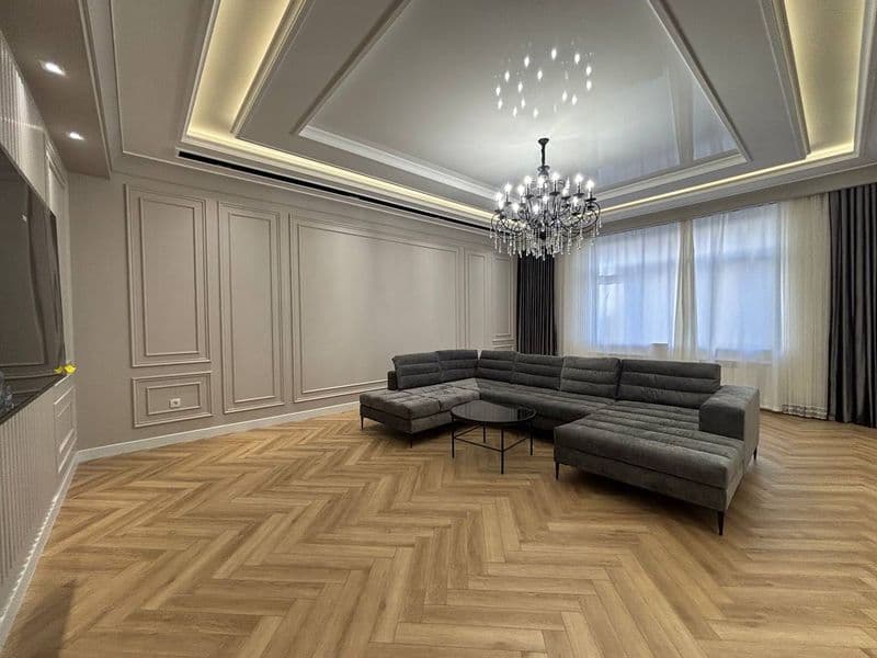 Ойбек метро 4 комнт л Сдаётся в аренду Шикарная квартира в н