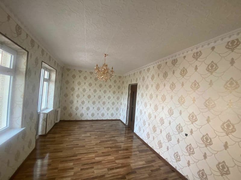 Tansiqboyevda 1  xona <br />
Arendaga srocni qoyiladi <br />