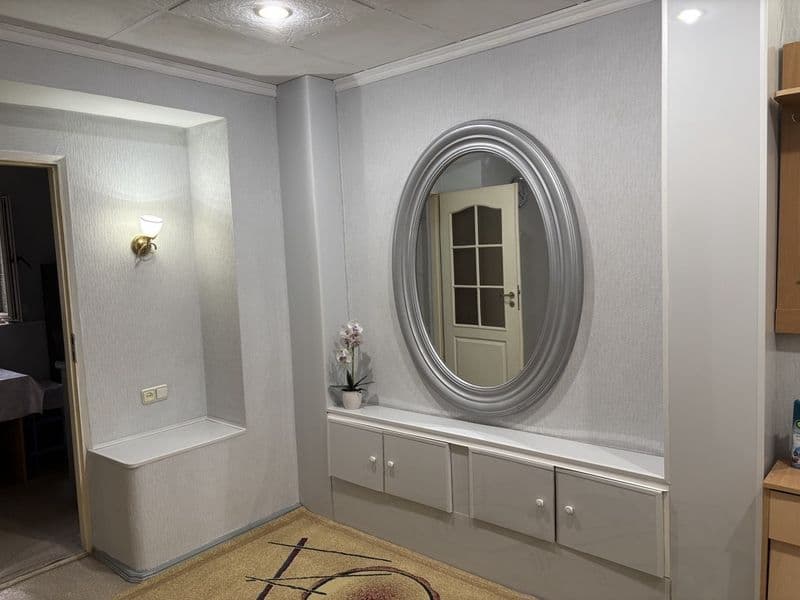 Ц-2 Алайский 1 комн 45 м.кв. переделана в 2-х комн. 2/4 эт., — фото 3