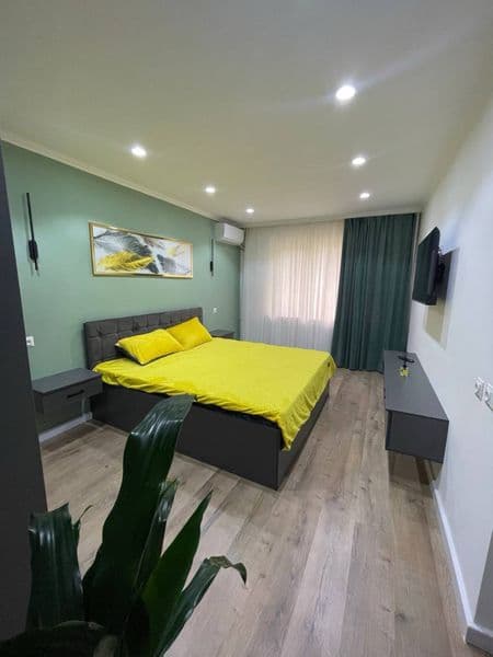 Сдаётся 1-комнатная квартира в центре города, 3 этаж, евроре