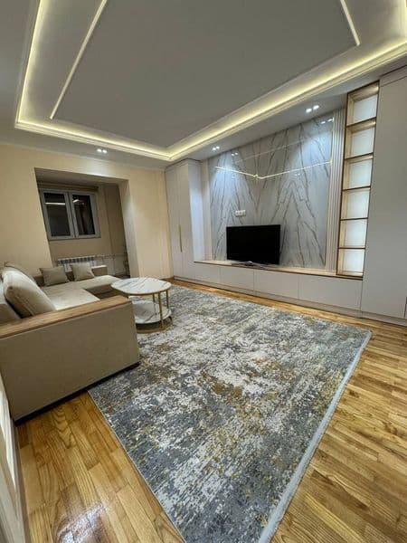 Срочно сдаётся квартира !!! <br />
 Мирабадский р-н, метро А