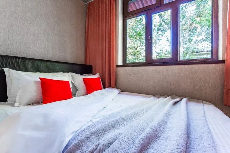 Чиланзар метро Хамза <br />
1/3/4<br />
Кирпичный дом <br /> — фото 4