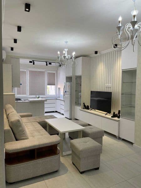 Сдается квартира на Паркентском<br />
Ориентир - EVOS<br />
