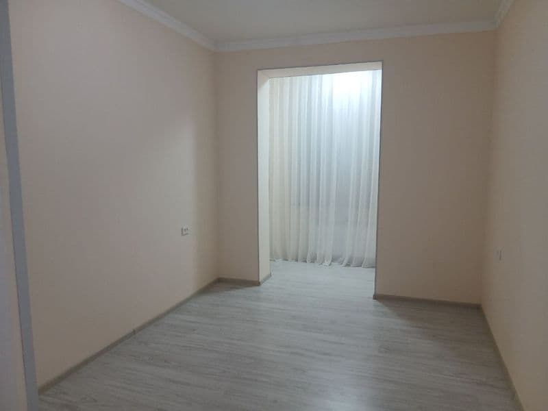 3 xonali kvartira arenda <br />
Suv svet gaz bor<br />
Yangi — фото 4