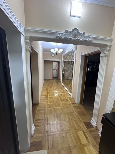 Сдаётся 4-комнатная квартира | 100 м² | 3 этаж<br />
<br />
