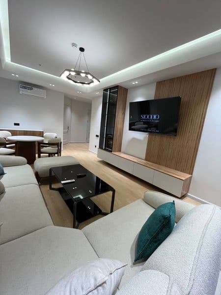 Togrisida Toshkent sity Nest one Hilton korinub turadi<br />