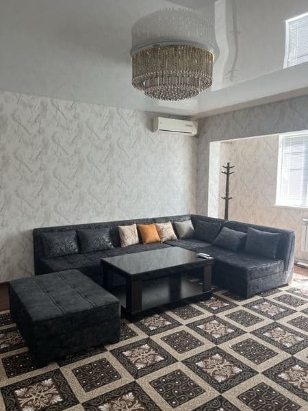 Сдается 2 х комнатная квартира общ коридор в дружбе народов.